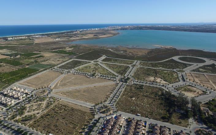 Image No.32-2 Bed Apartment for sale