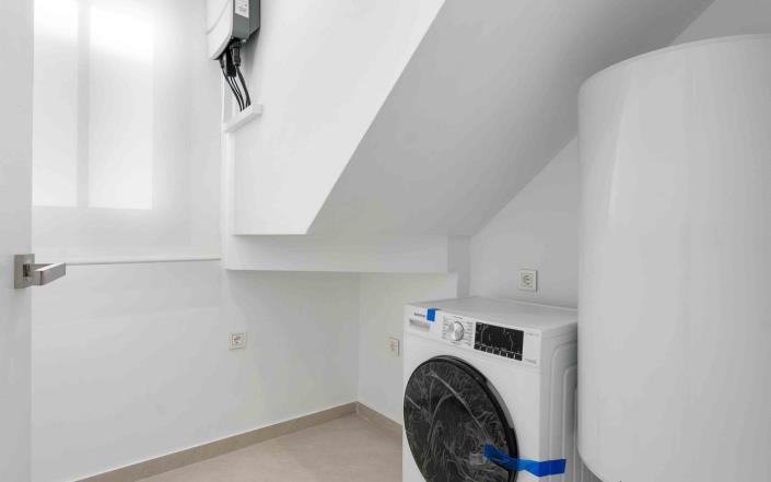 Image No.11-3 Bed Villa for sale