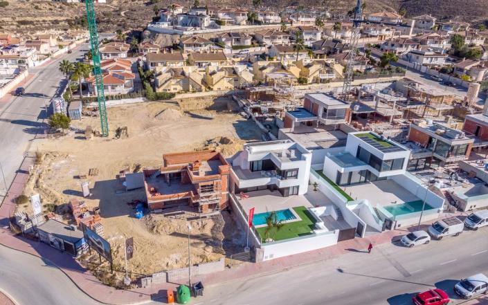 Image No.30-3 Bed Villa for sale