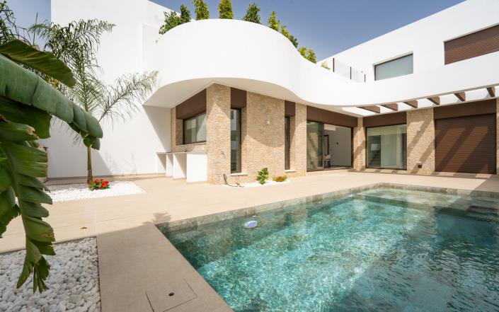 Image No.1-3 Bed Villa for sale