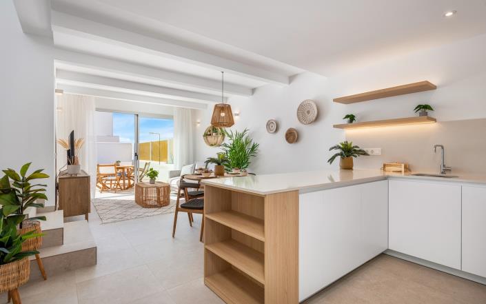 Image No.3-3 Bed Apartment for sale