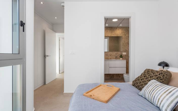 Image No.12-3 Bed Apartment for sale