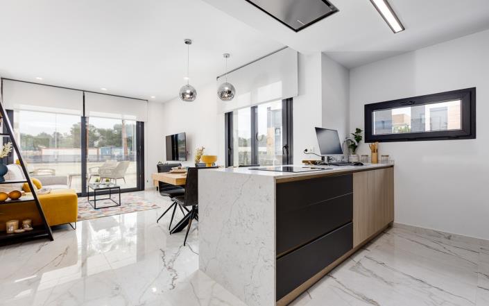 Image No.10-2 Bed Apartment for sale