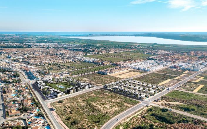 Image No.26-2 Bed Apartment for sale