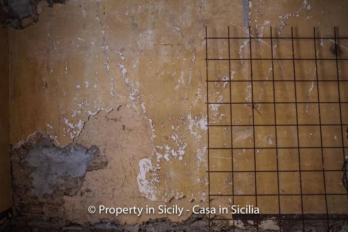 Image No.16-4 Bed Townhouse for sale