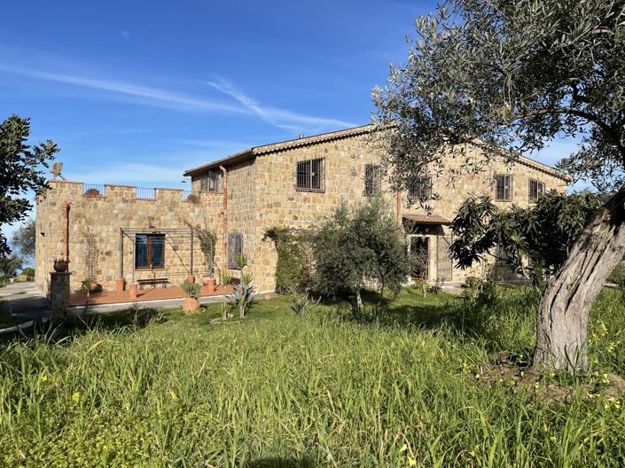 Image No.7-4 Bed Villa for sale