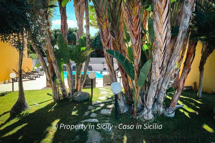 Image No.2-3 Bed House for sale