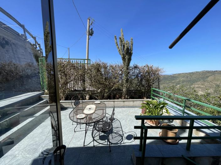 Image No.23-2 Bed Apartment for sale