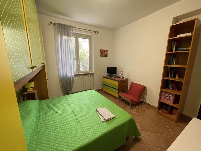 Image No.25-2 Bed Villa for sale