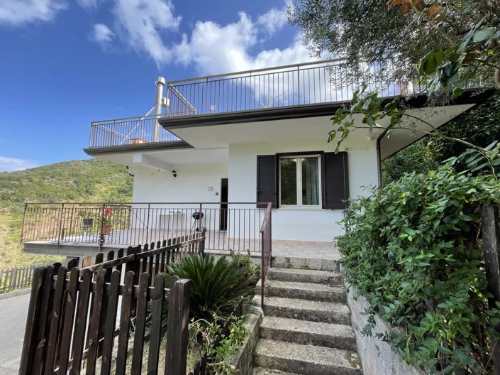 Image No.5-2 Bed Villa for sale