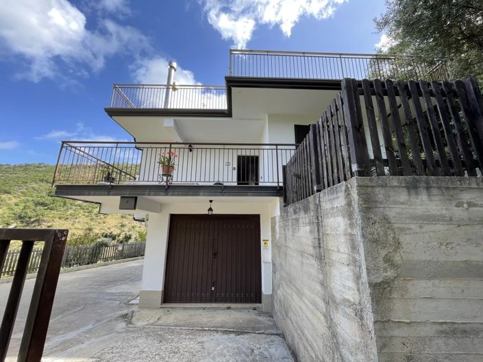 Image No.6-2 Bed Villa for sale