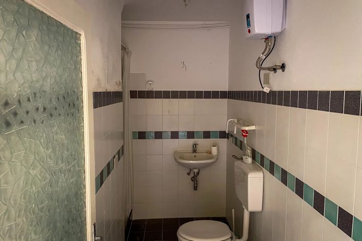 Image No.18-3 Bed Apartment for sale