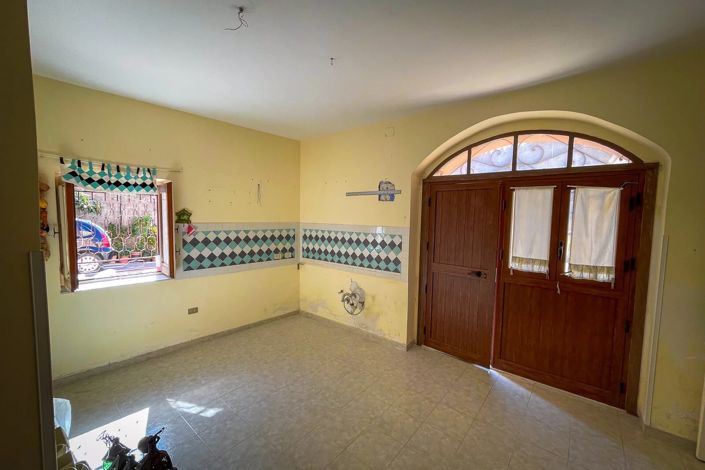 Image No.9-3 Bed Apartment for sale