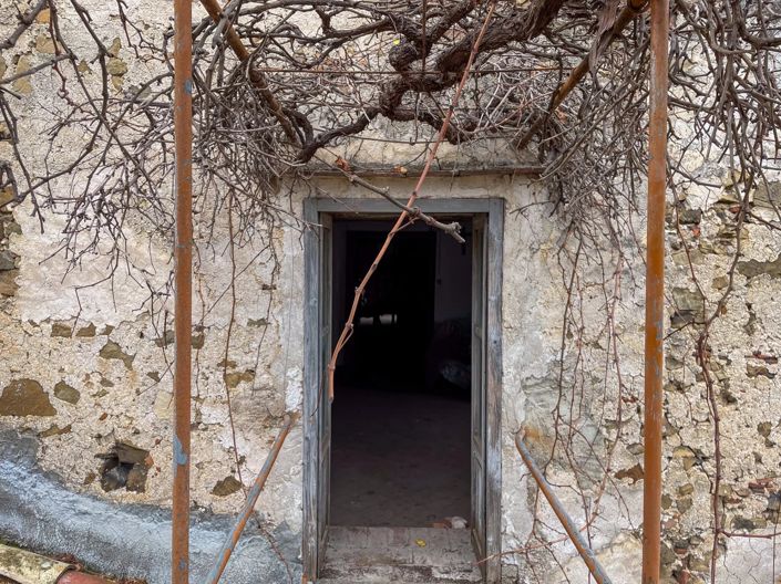 Image No.26-7 Bed House for sale