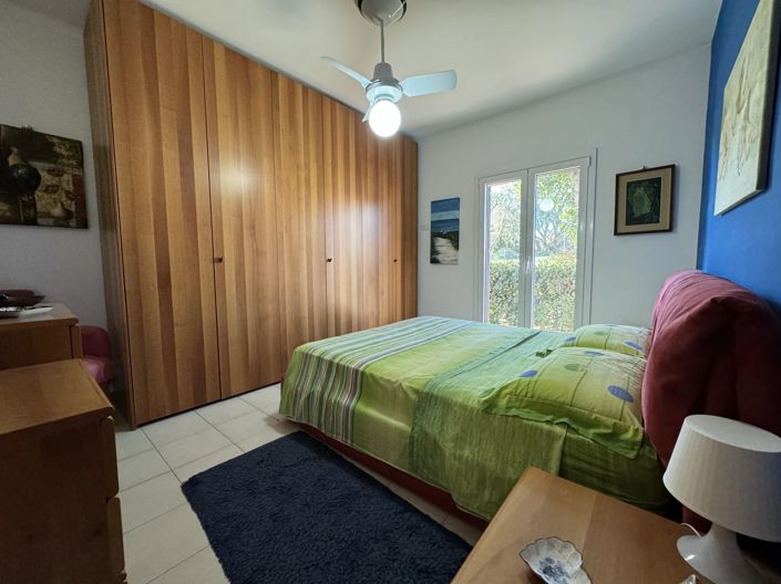 Image No.21-2 Bed Villa for sale