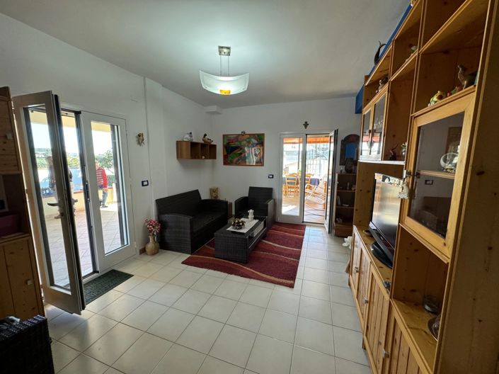 Image No.9-2 Bed Villa for sale