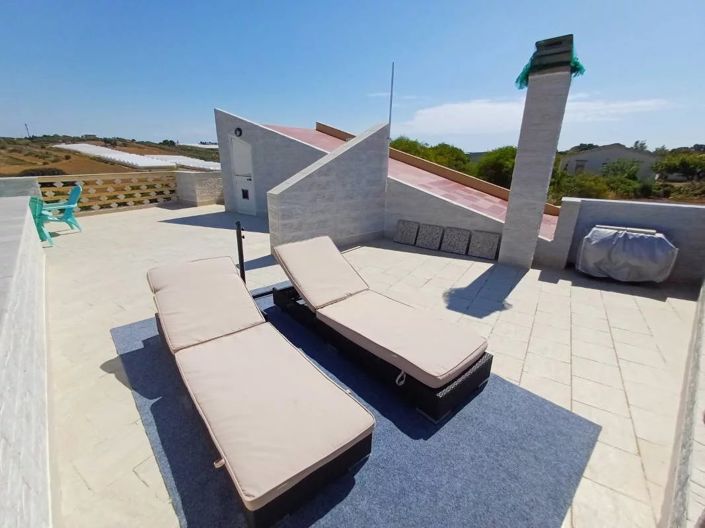 Image No.27-3 Bed Villa for sale