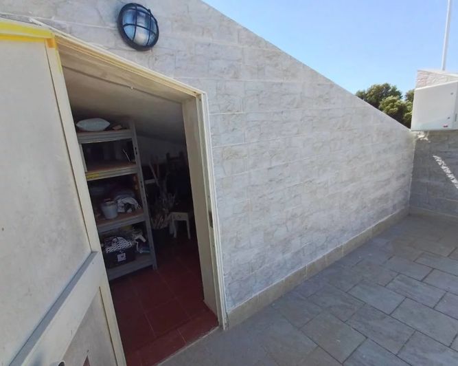 Image No.28-3 Bed Villa for sale