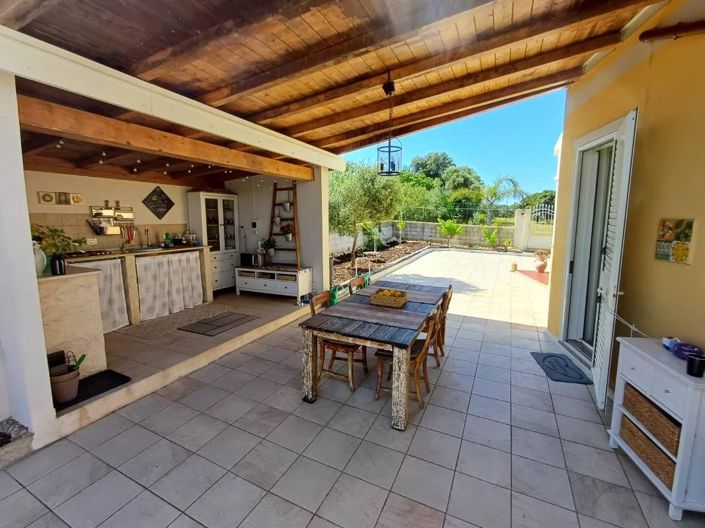 Image No.5-3 Bed Villa for sale