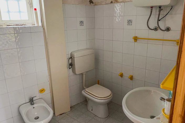 Image No.18-House for sale