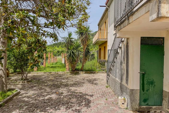 Image No.22-House for sale