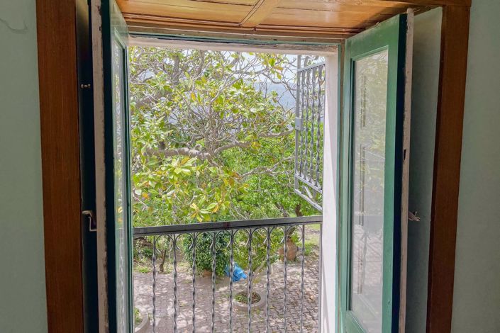 Image No.25-House for sale