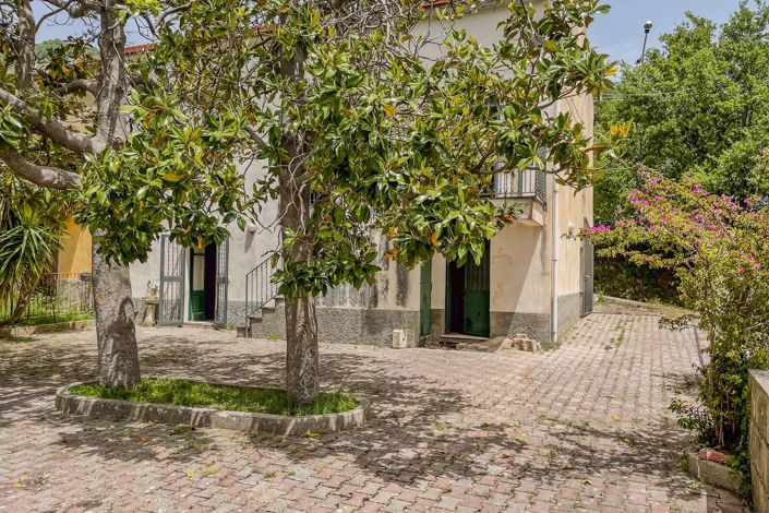 Image No.29-House for sale