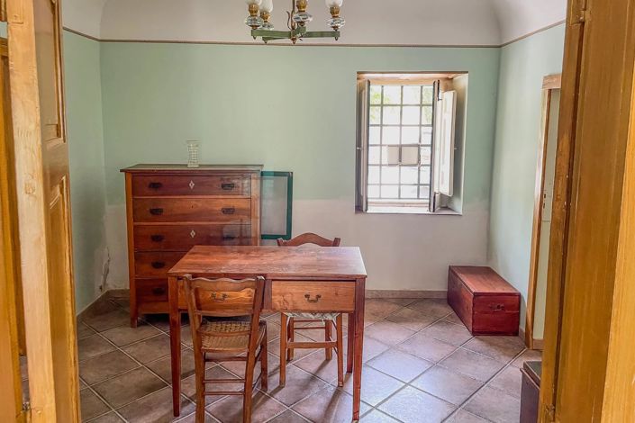 Image No.8-House for sale