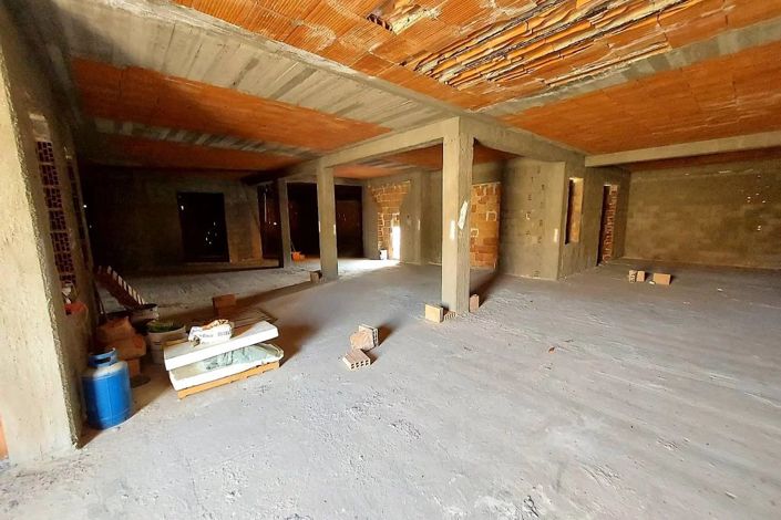 Image No.10-House for sale