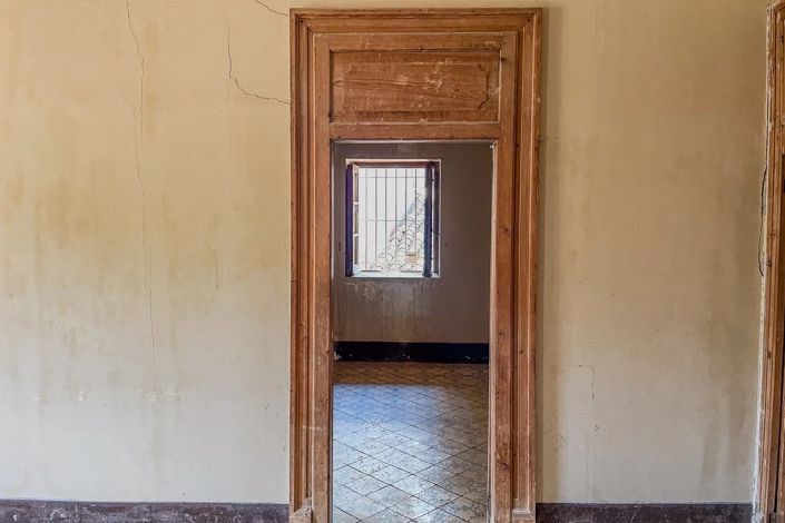 Image No.13-5 Bed House for sale