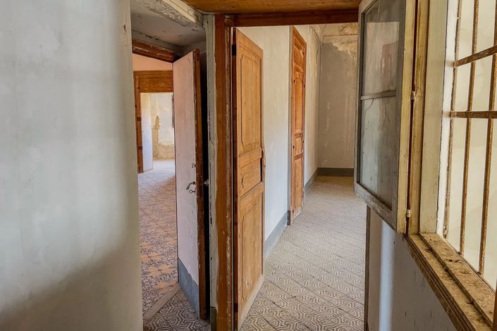 Image No.15-5 Bed House for sale