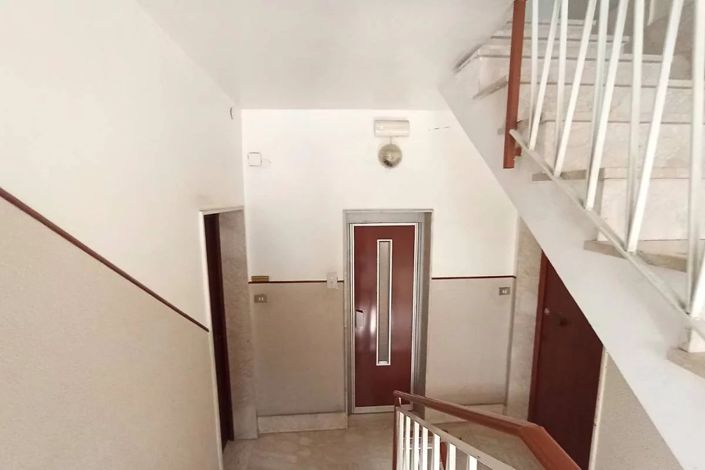 Image No.16-3 Bed Apartment for sale