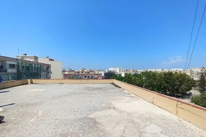 Image No.21-3 Bed Apartment for sale