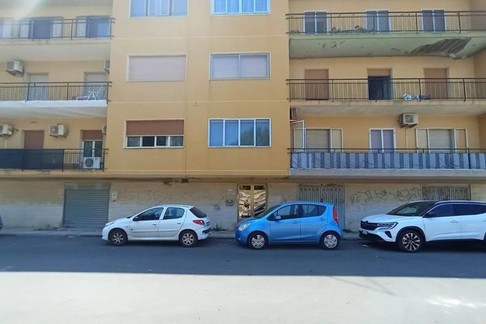 Image No.27-3 Bed Apartment for sale