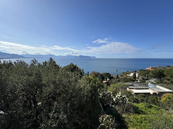 Image No.22-4 Bed Villa for sale