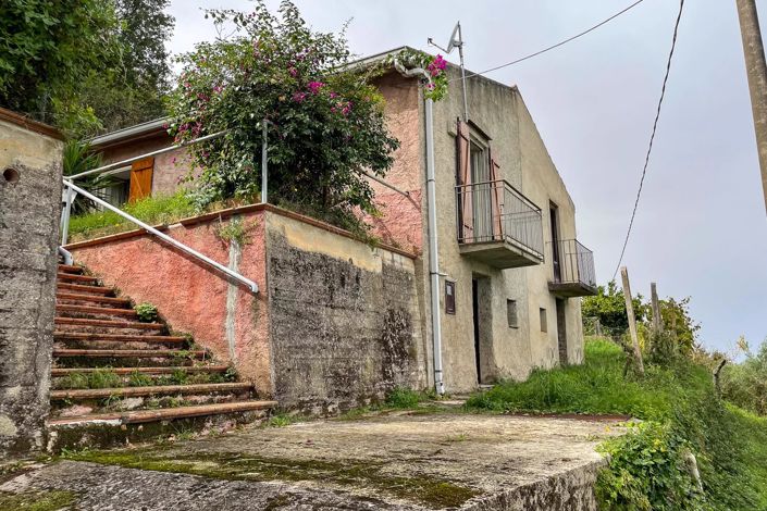 Image No.15-2 Bed House for sale