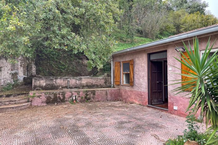 Image No.3-2 Bed House for sale