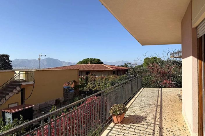 Image No.2-3 Bed Apartment for sale