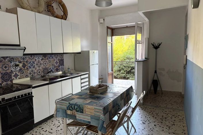 Image No.3-3 Bed Apartment for sale