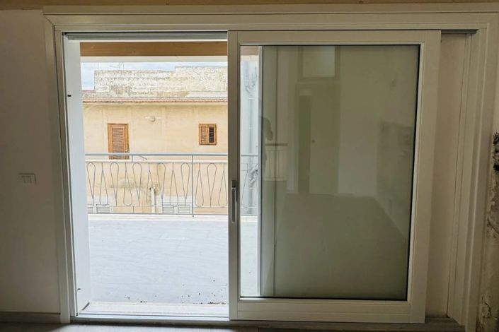 Image No.27-2 Bed Apartment for sale