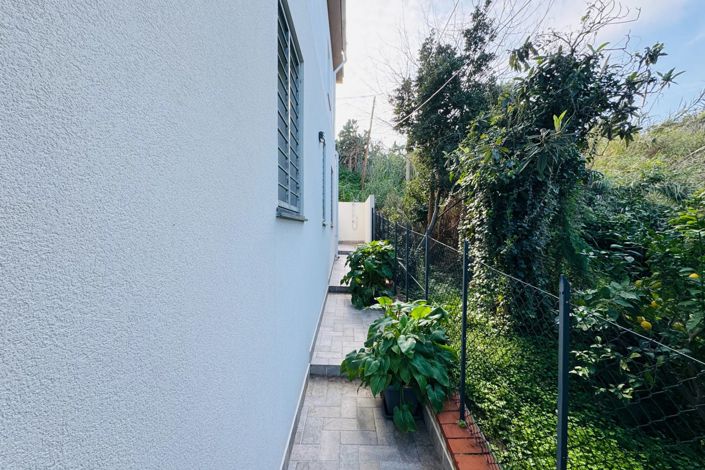 Image No.23-2 Bed Apartment for sale