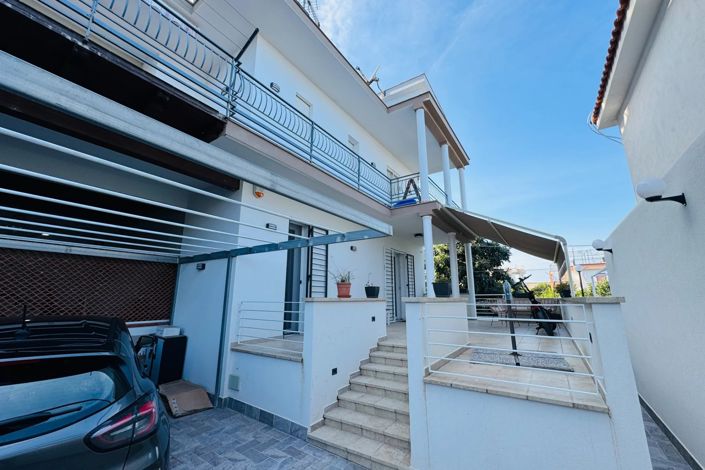 Image No.28-2 Bed Apartment for sale