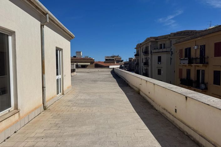 Image No.15-1 Bed Apartment for sale