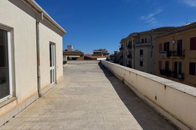 bdfa531d18940861022029b9a0c82e0787f49ce55d192