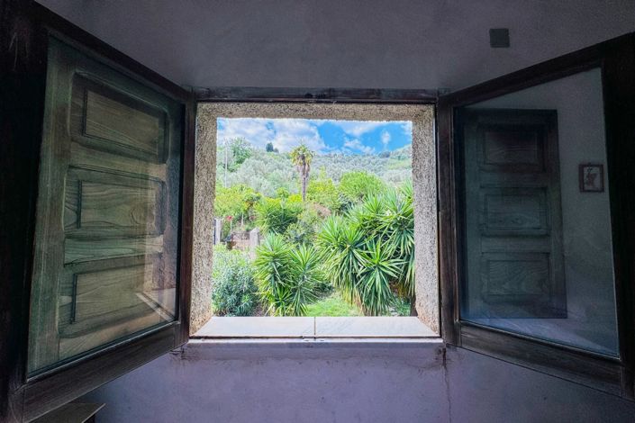 Image No.20-3 Bed House for sale