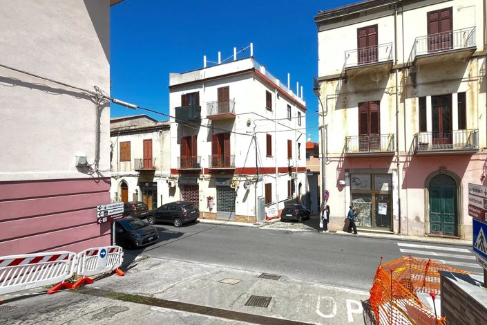 Image No.18-1 Bed Apartment for sale