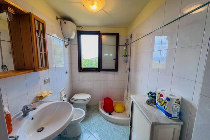 Image No.18-House for sale