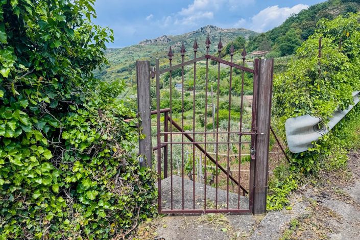 Image No.29-House for sale