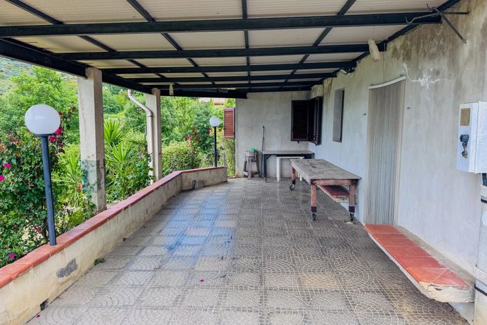 Image No.4-House for sale