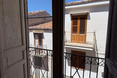 600971da1df997aac590f4cda96e42a46fa1a65270192